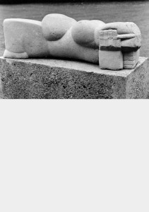 Geboorte 1932, hardsteen, 40 x 125 x 59 cm Antwerpen, Openluchtmuseum voor beeldhouwkunst Middelheim.